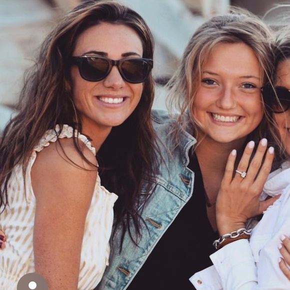 Lovers + Friends Opal top - Picture 3 of 3